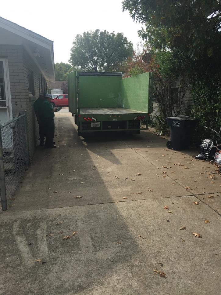 Image for Junk Shot Junk Removal with ID of: 4107652