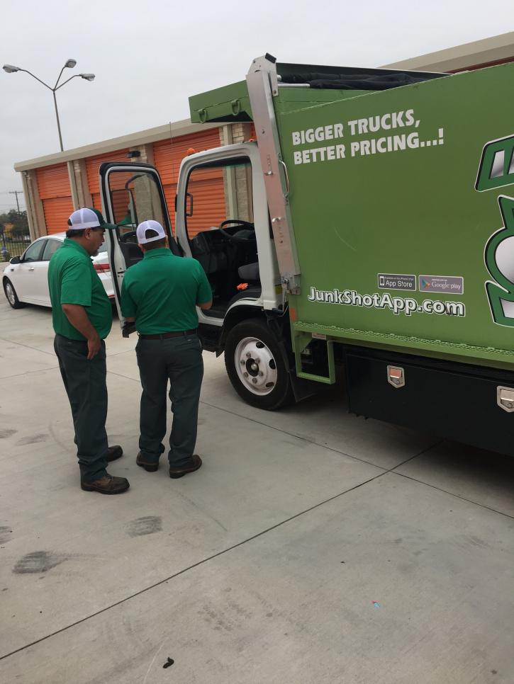 Image for Junk Shot Junk Removal with ID of: 4107785
