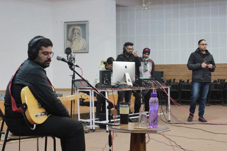 Image for Sound Engineering Courses in India - SACAC with ID of: 4122966