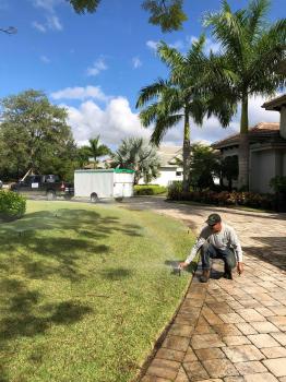 Image for Leo Garden Care with ID of: 4267595