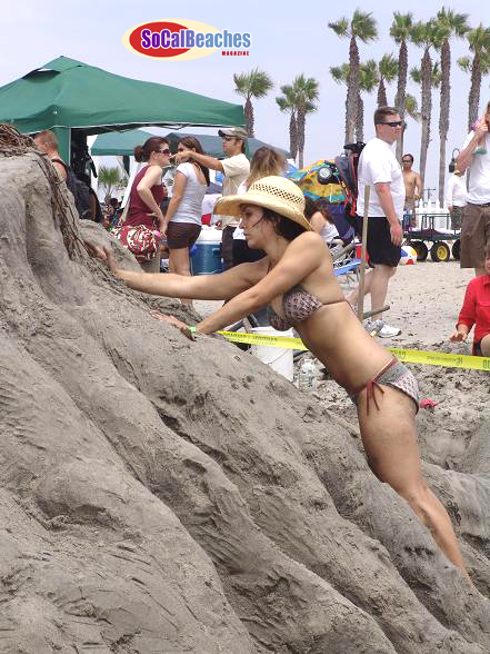 Image for 2010 Imperial Beach Sand Castle Competition August 6th - 8th / Photos and Videos with ID of: 431338