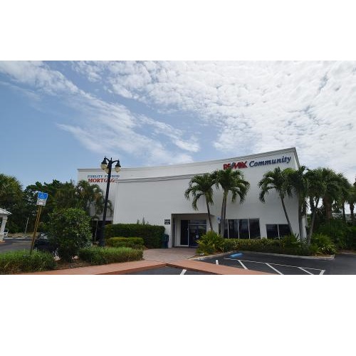 Image for The Stracuzzi Team at RE/MAX COMMUNITY with ID of: 4328200