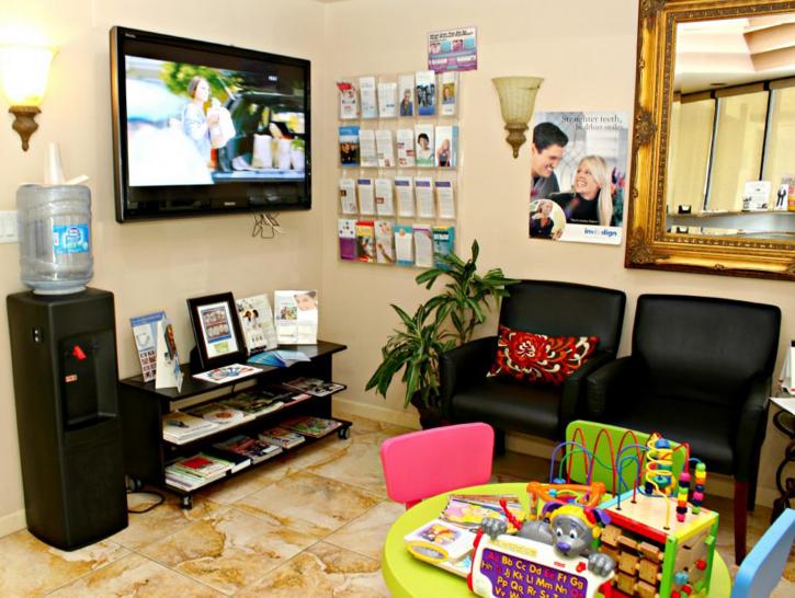 Image for Ivory Dental with ID of: 4343109