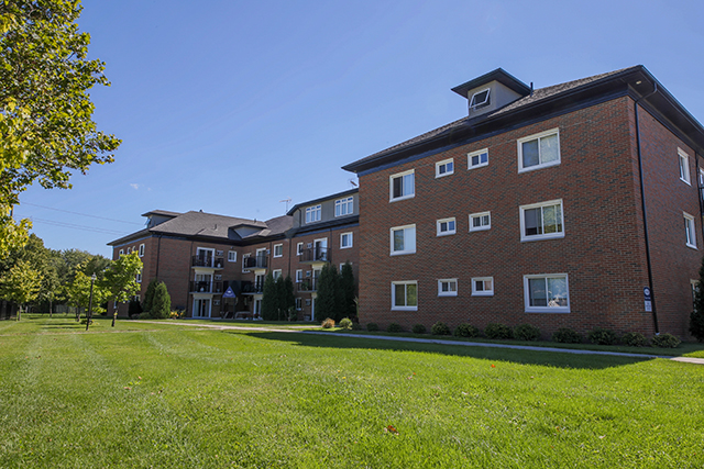 Image for Garden Court Apartments with ID of: 4375469