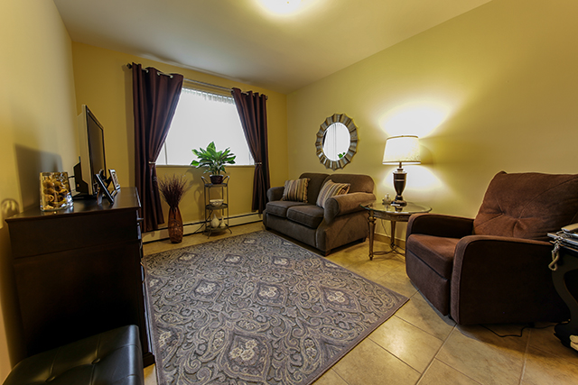 Image for Garden Court Apartments with ID of: 4375470