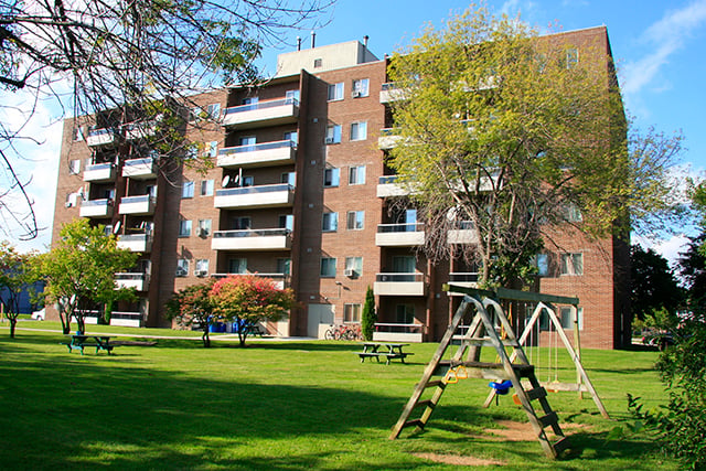 Image for Leamington Heights Apartments with ID of: 4375474