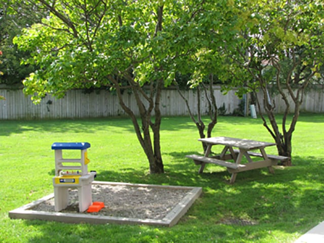 Image for Leamington Heights Apartments with ID of: 4375478