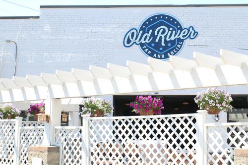 Image for Old River Tap and Social with ID of: 4376278