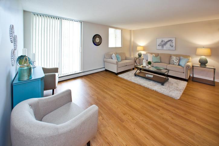 Image for 420 Wellington Park Towers with ID of: 4376882