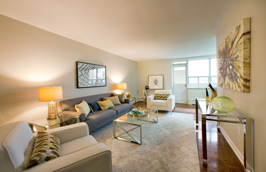 Image for 300 St. Clair Avenue West with ID of: 4377038