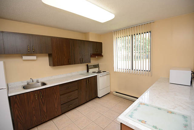 Image for Pickering Tower Apartments with ID of: 4377431