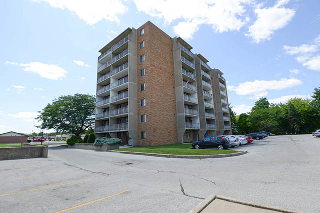 Image for Pickering Tower Apartments with ID of: 4377436