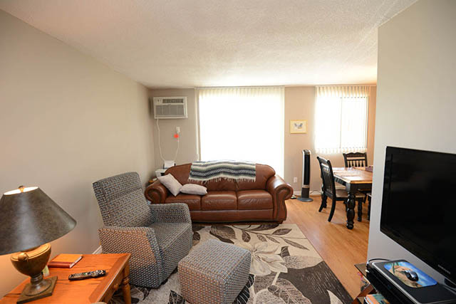 Image for Pickering Tower Apartments with ID of: 4377438