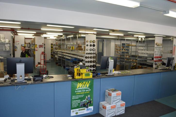 Image for Green Diamond Equipment with ID of: 4377695