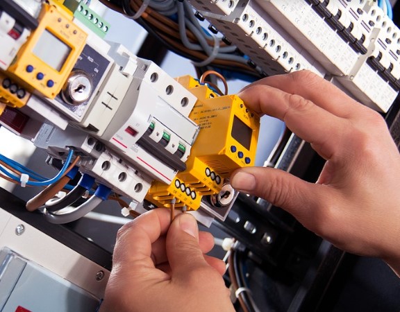 Image for Michael Woodruff ELECTRICAL with ID of: 4529695