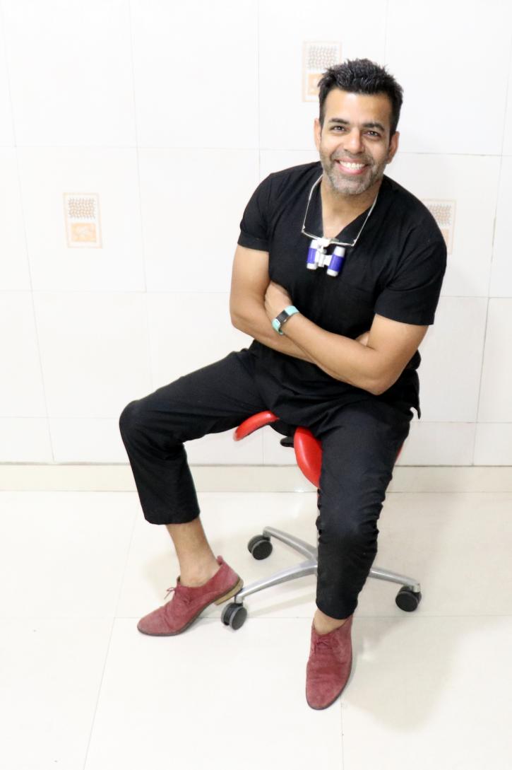 Image for Dr Rajat Sachdeva is best Dentist in Ashok Vihar - Dentalimplantindia with ID of: 4567937