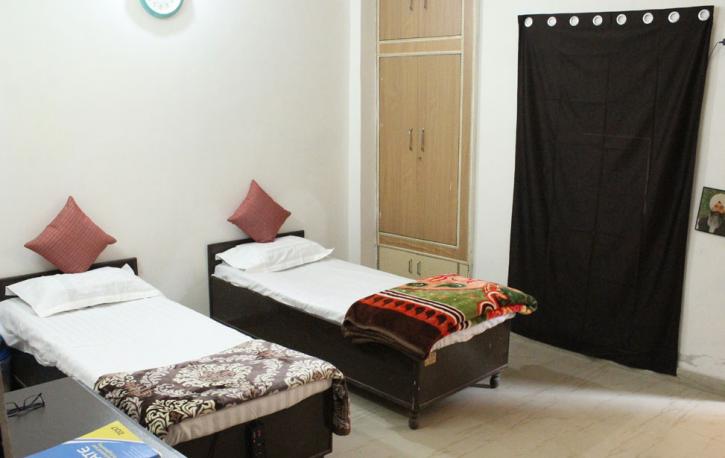 Image for PG Hostel near Green Park with ID of: 4696915