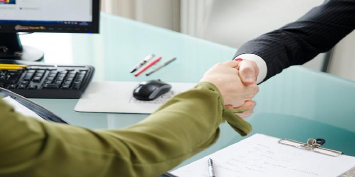 Image for Shopping for a business insurance plan? – This is how a business insurance broke with ID of: 4729700