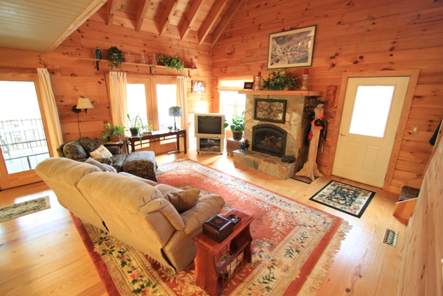 Image for Murphy NC - Real Estate - Riverfront Log Home - 628 Cobb Bluff Circle - Home For Sale with ID of: 475589