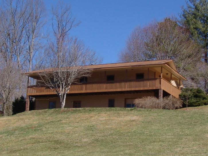 Image for 226 Mimosa Dr. Franklin NC - Franklin NC Real Estate with ID of: 484397
