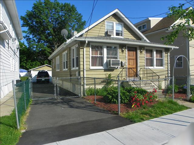 Image for Buy this beautiful, spacious, and well maintained Cape Cod with ID of: 491503