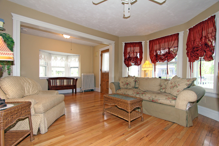 Image for A Spectacular Location! with ID of: 496422