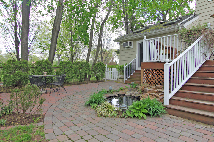 Image for A Spectacular Location! with ID of: 496465
