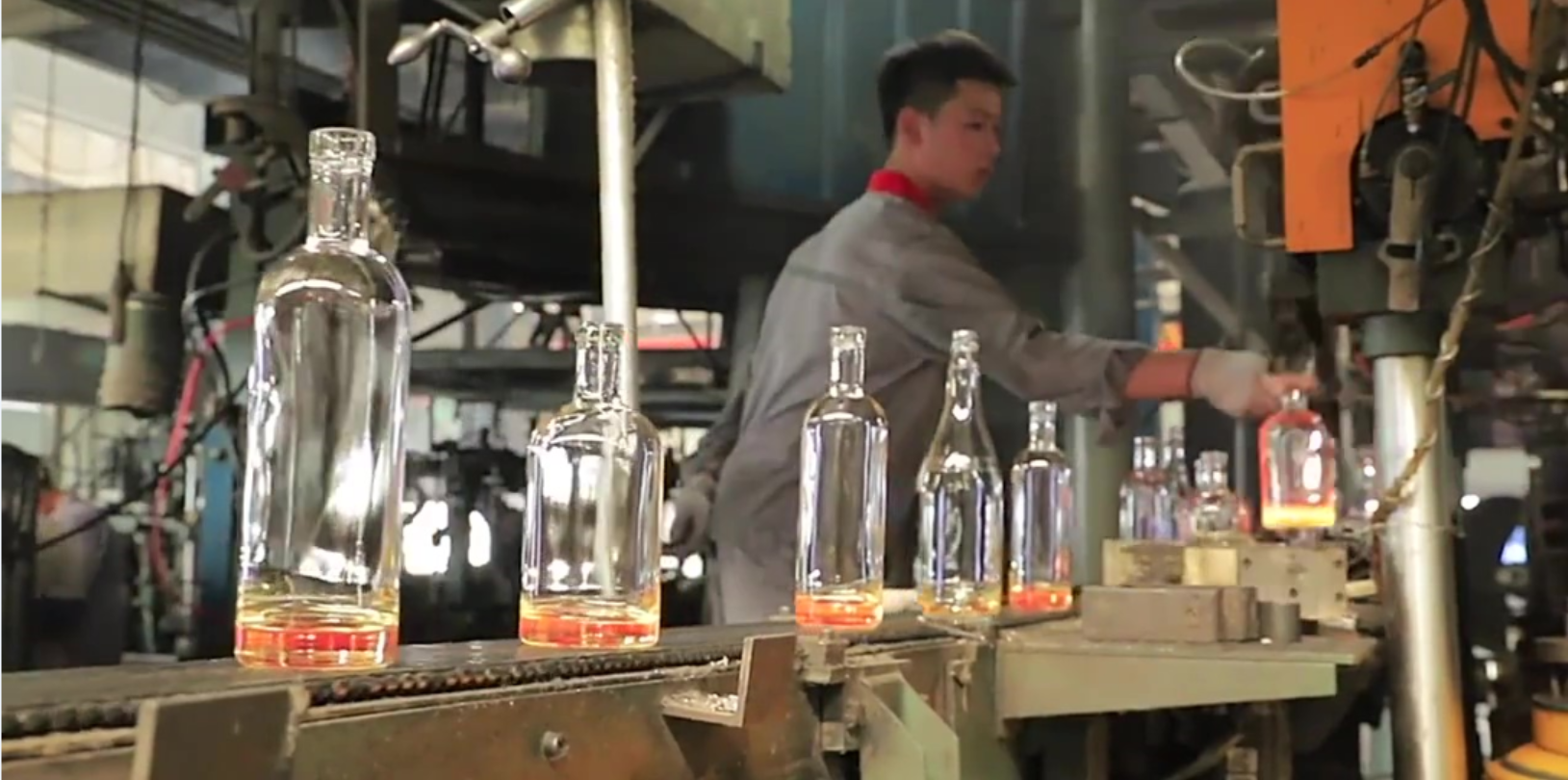 Image for custom glass bottles with ID of: 5471905