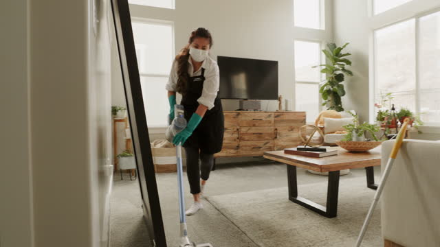 Image for Hoover & Cleaning with ID of: 5904687