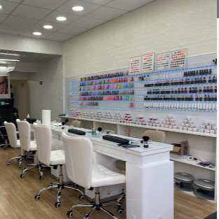 Image for Tes Nails with ID of: 5923019