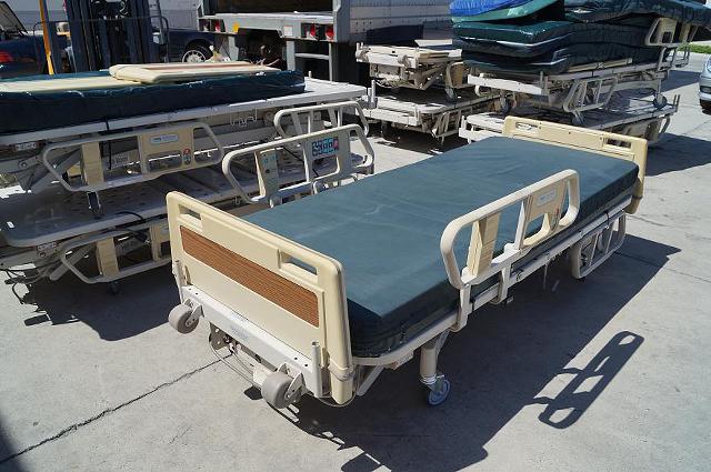 Image for Hill Rom Advance Series Hospital Bed - Riverside with ID of: 4399957