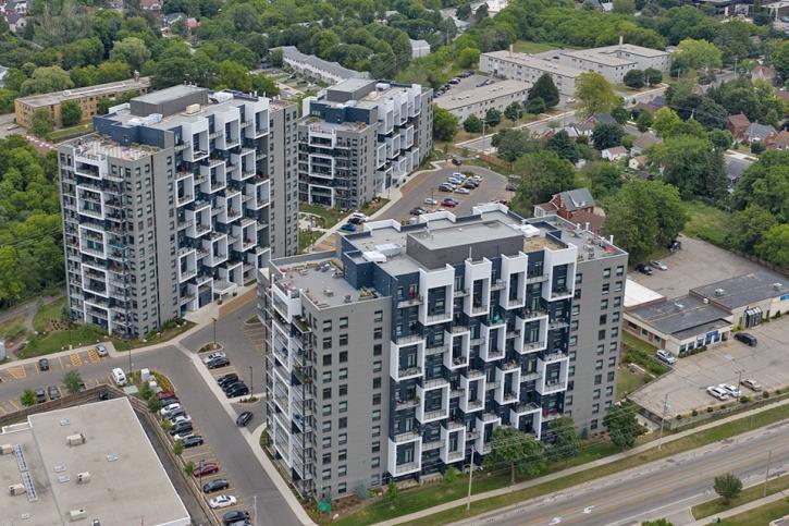 Image for Trio On Belmont-A with ID of: 4412533