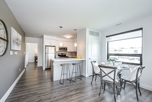 Image for Trio On Belmont-A with ID of: 4007067