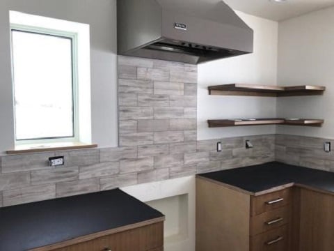 Image for Northern Tile Works with ID of: 4448575