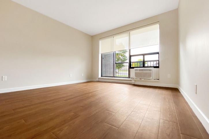Image for Pembridge Square Apartments with ID of: 3978557