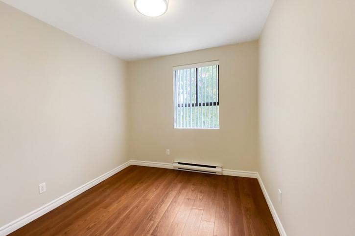 Image for Pembridge Square Apartments with ID of: 4471331