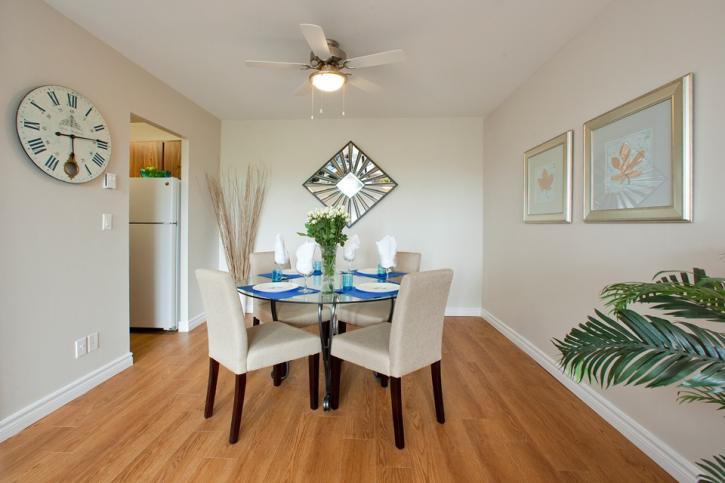Image for Pembridge Square Apartments with ID of: 4471337
