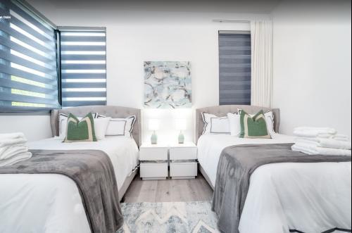 Image for Costa Colina Sherman Oaks with ID of: 4481072