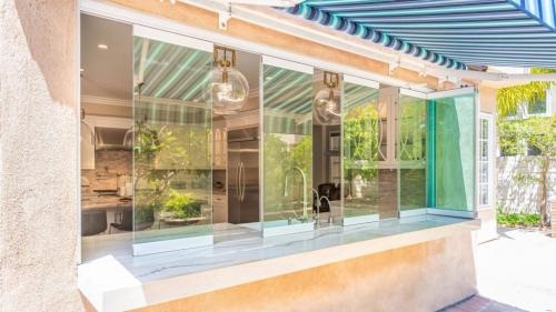 Image for Cover Glass USA with ID of: 4509851