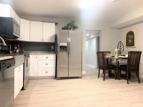 Image for Kathi Buys Houses with ID of: 4536367