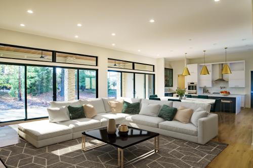 Image for Hibbs Homes with ID of: 4590114