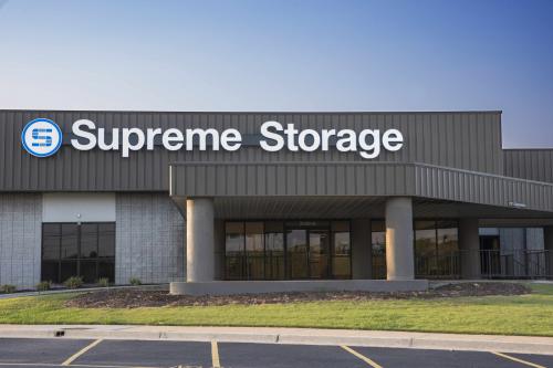 Image for Supreme Storage with ID of: 4623479