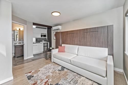Image for Kramer's Midtown with ID of: 4645773