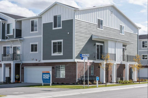 Image for Lofts at Parkside with ID of: 4650513