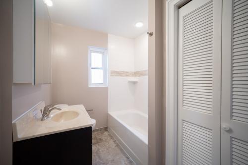 Image for Leonia Manor with ID of: 4667622