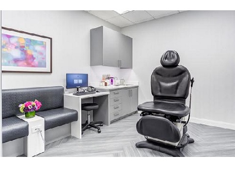Image for Derick Dermatology - Bolingbrook with ID of: 4703623