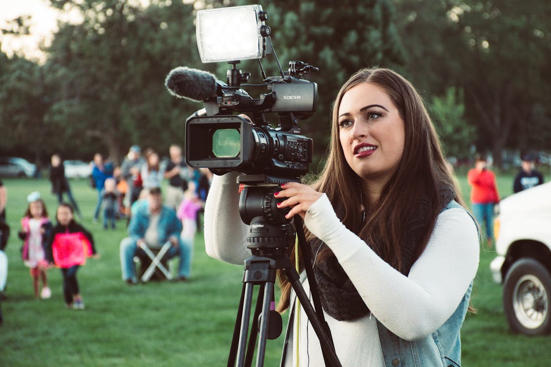 Image for 5 Reasons Why a Wedding Videographer Is 100% Worth Their Price with ID of: 6054427