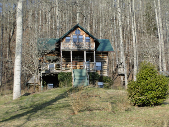 Image for 840 Sanders Rd Franklin NC - Log Cabin with 18 Acres in Macon County NC! with ID of: 607931