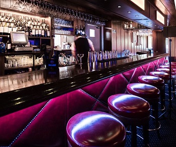 Image for Berlin's Cocktail Bar & Lounge with ID of: 4753402