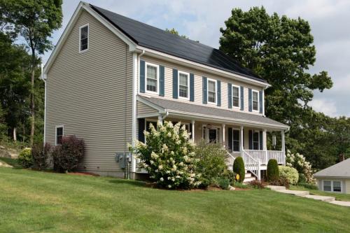 Image for Hummingbird Solar LLC with ID of: 4762158